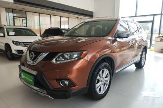 日产 奇骏 2015款 2.0L CVT舒适MAX版 2WD