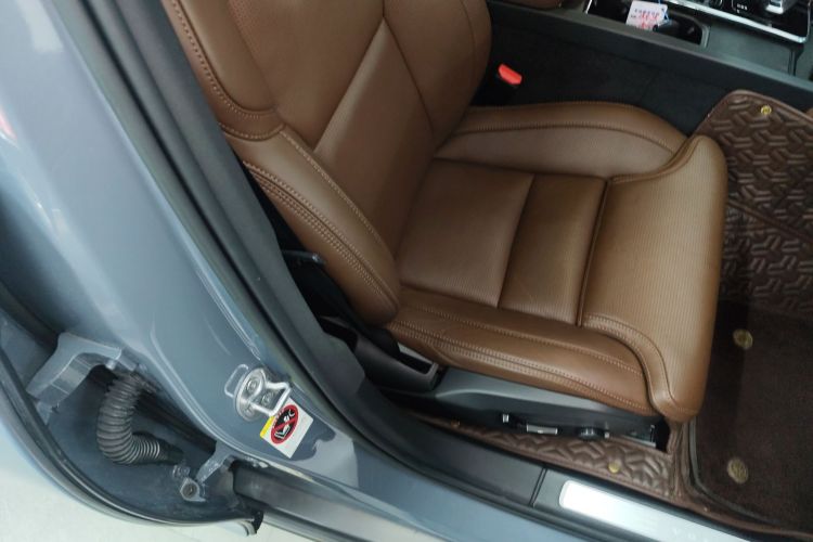 沃尔沃V90 2022款 Cross Country B5 AWD 智尊版局部细节41