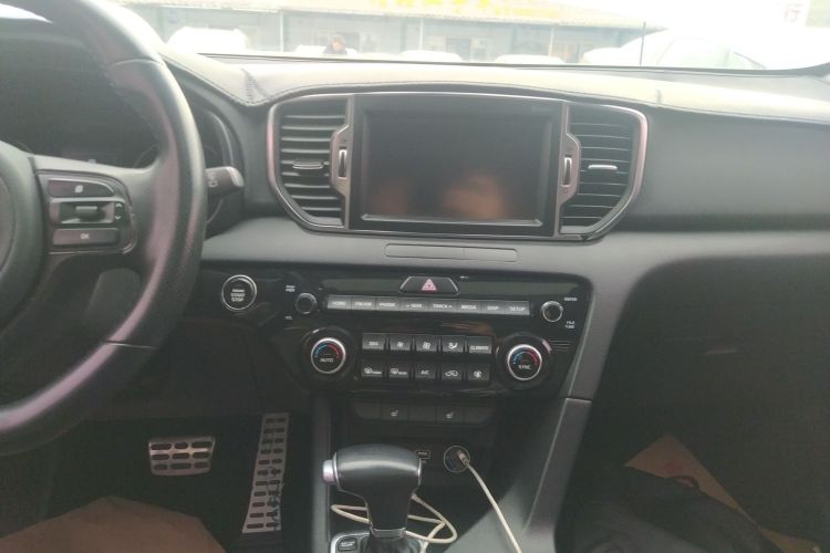 起亚KX5 2016款 1.6T 自动两驱Premium中控内饰16