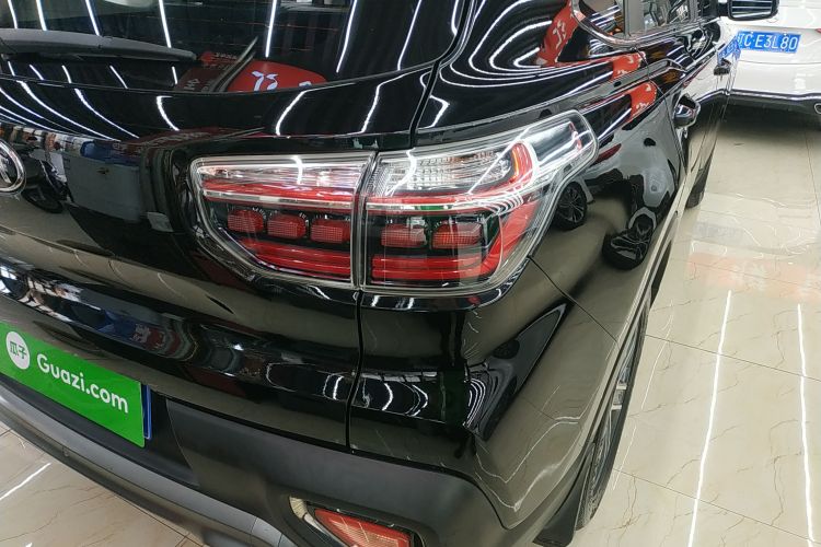 起亚 智跑 2018款 2.0L 自动智享豪华版 国V车身外观6006