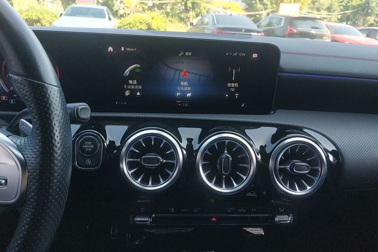 奔驰CLA 2022款 改款 CLA 200 猎跑车中控内饰16