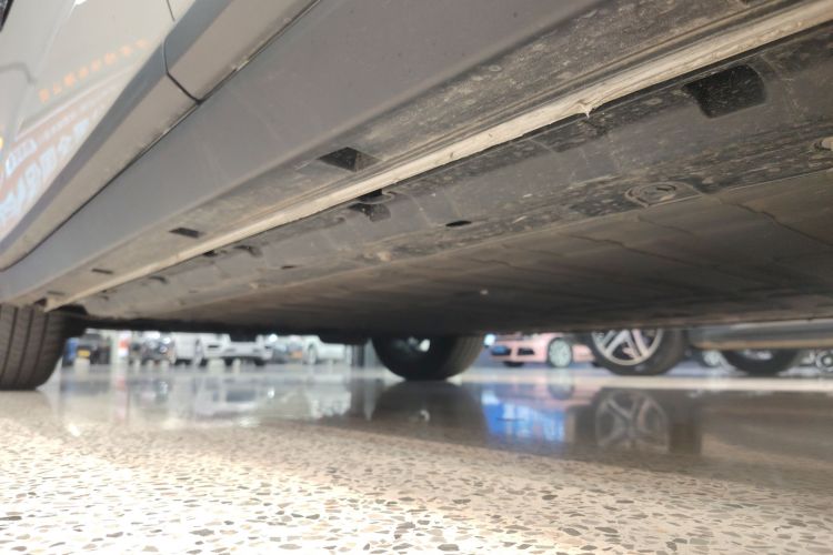 零跑汽车 零跑B10 2025款 510激光雷达版局部细节9002