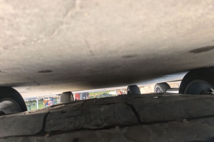 吉利汽车 缤越 2019款 运动款 260T DCT Battle 国VI局部细节9008