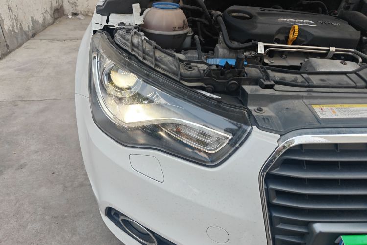 奥迪A1 2014款 30 TFSI Sportback舒适型车身外观8