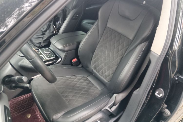 红旗HS7 2021款 3.0T 自动四驱智联旗悦版局部细节19