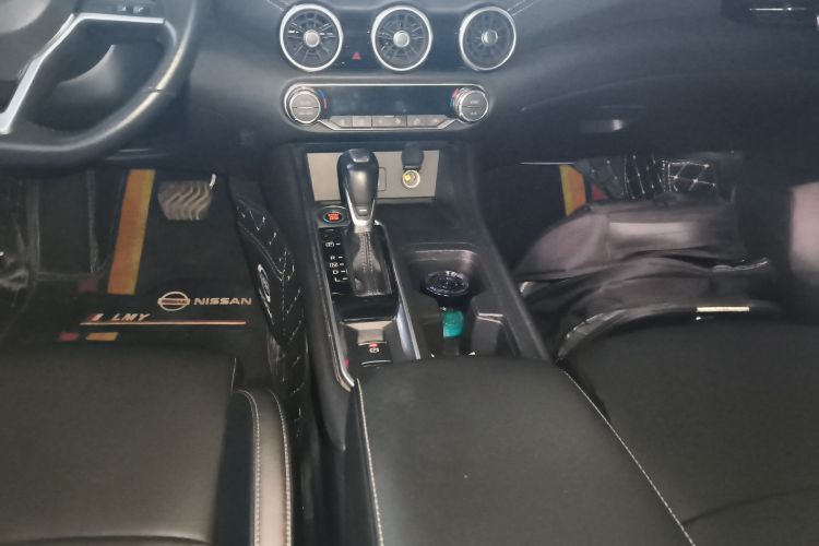 日产 轩逸 2022款 1.6L XL CVT悦享版中控内饰18