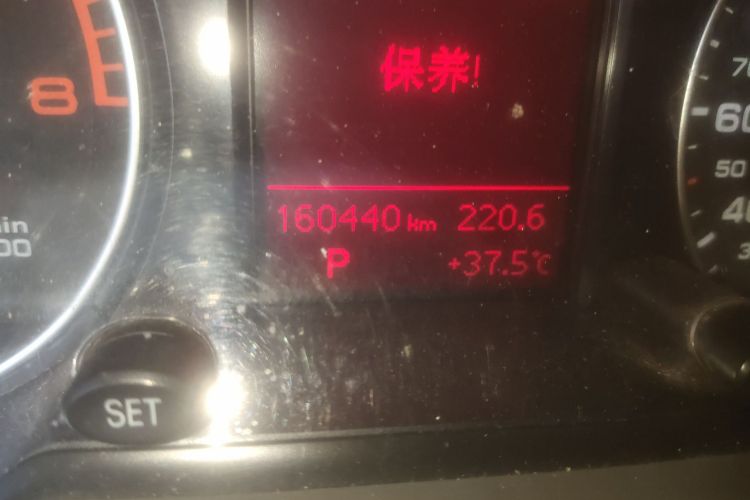 奥迪Q5 2011款 2.0TFSI 技术型中控内饰15