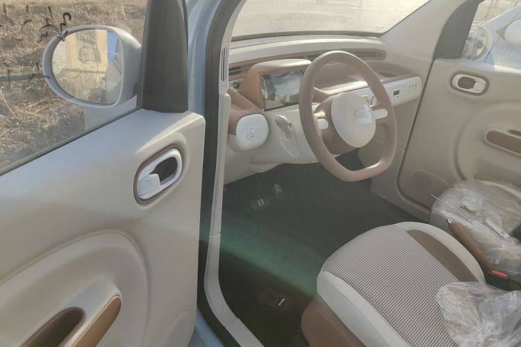 奔腾小马 2026款 222km 萌趣马 Plus中控内饰20