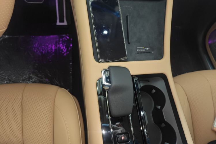 鸿蒙智行 问界M7 2024款 1.5T 后驱Plus版 5座中控内饰18