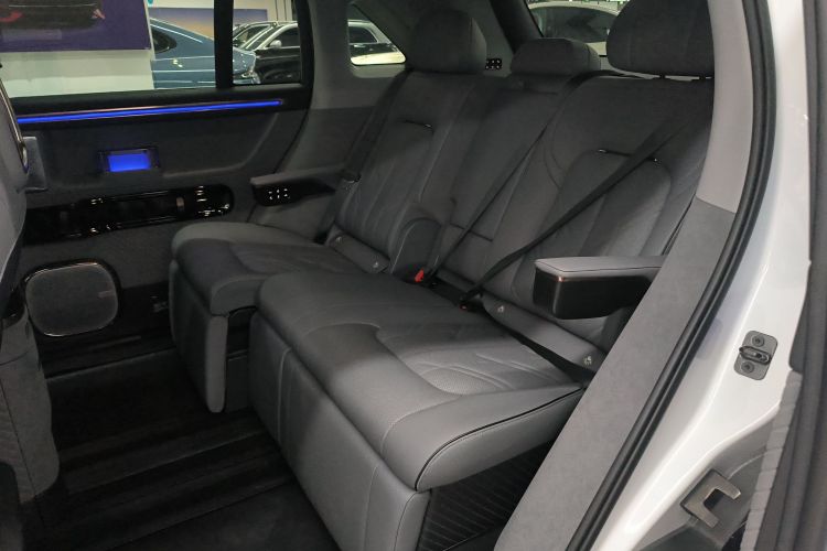 极氪MIX 2025款 长续航智驾版中控内饰21