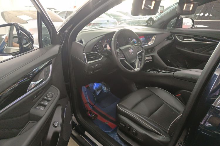 别克 昂科旗 2022款 652T 四驱尊享旗舰型 6座中控内饰7003