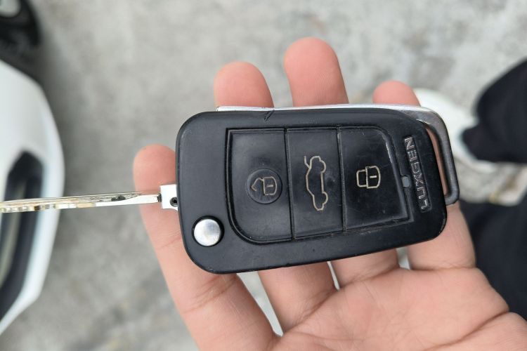 纳智捷 U5 SUV 2017款 1.6L 手动骑士版中控内饰11