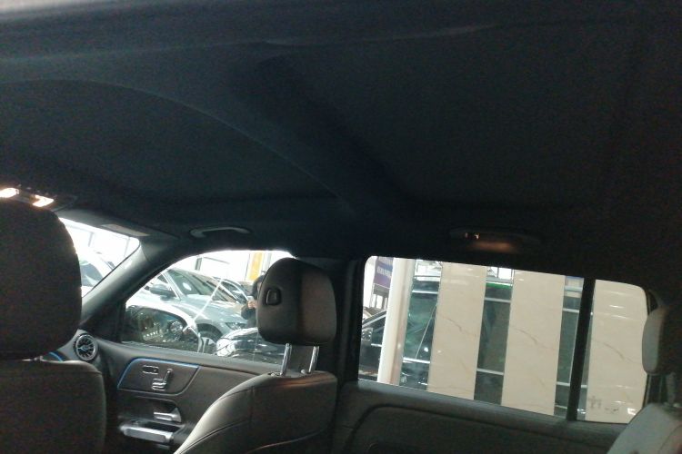 奔驰GLB 2023款 GLB 220 时尚型中控内饰22