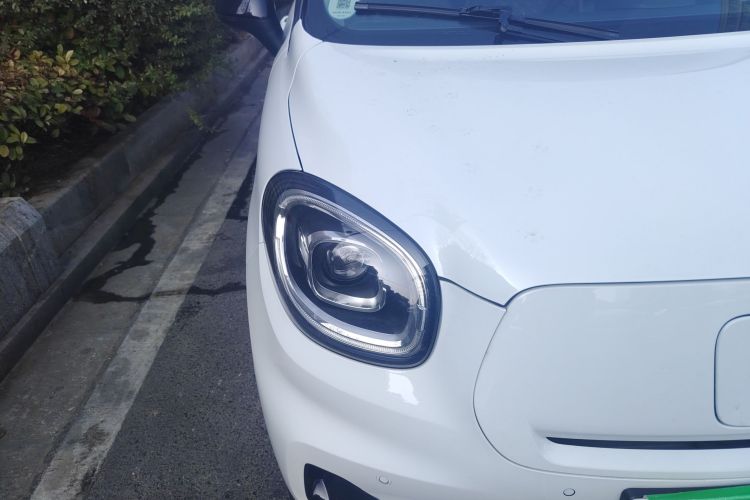 零跑汽车 零跑T03 2021款 400豪华版车身外观8