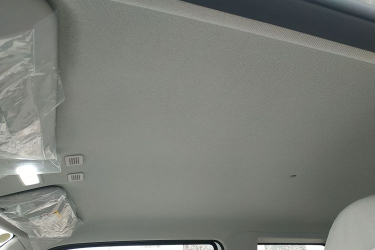 吉利银河 熊猫 2025款 210km 元气熊中控内饰22