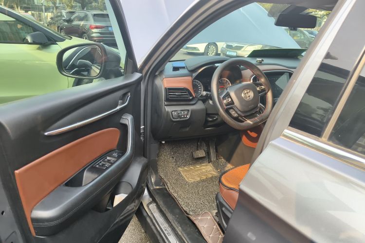 中华V6 2018款 1.5T 自动尊贵型中控内饰7003