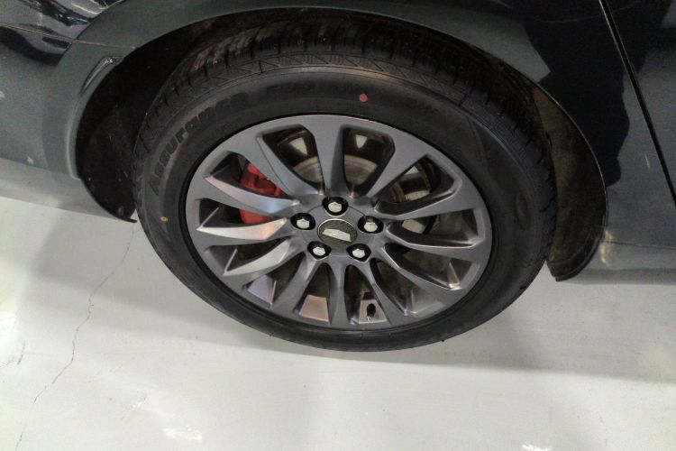 凯迪拉克XTS 2018款 28T 精英型车身外观6008