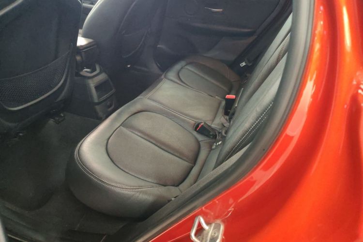 宝马2系旅行车 2016款 218i 时尚型中控内饰21