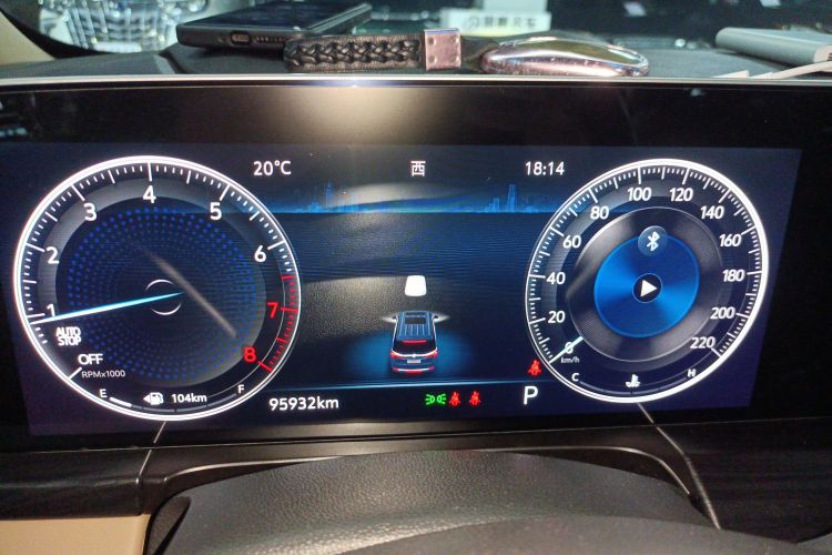 别克GL8 2021款 ES陆尊 653T 旗舰型中控内饰14