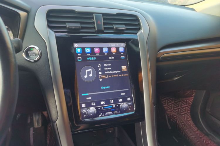 福特 蒙迪欧 2017款 EcoBoost 200 时尚型中控内饰16