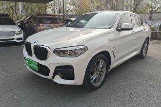 宝马X4 2021款 改款 xDrive 25i M运动套装