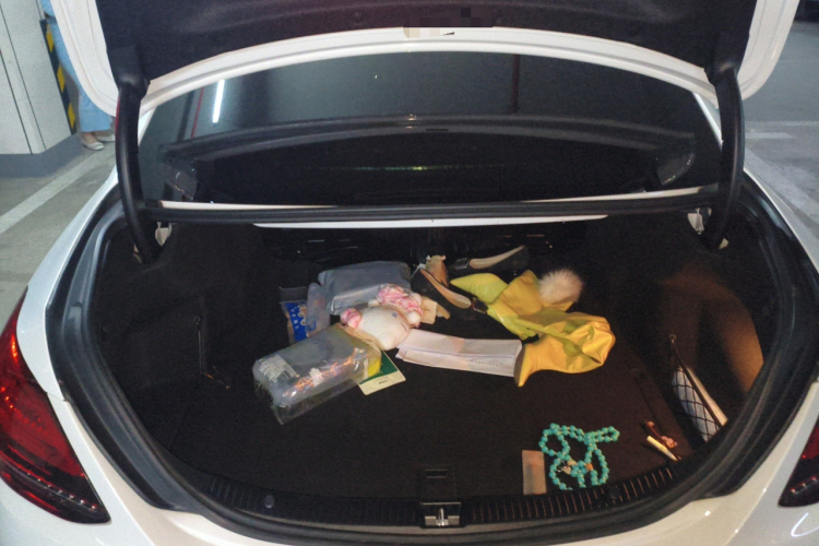 奔驰C级 2021款 C 260 L 运动星耀臻藏版中控内饰23