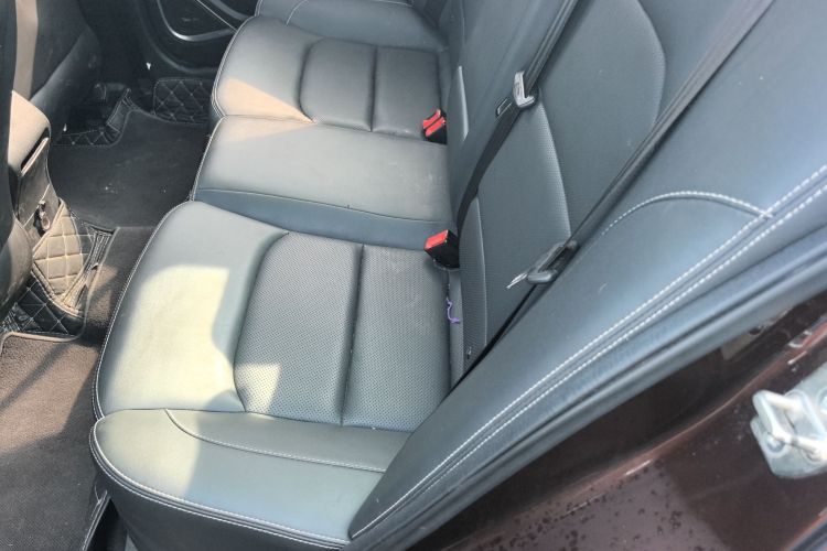 吉利汽车 帝豪 2018款 1.5L 手动向上互联版中控内饰21