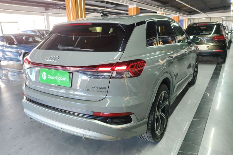 奥迪Q4 e-tron 2024款 40 e-tron 创境版车身外观7