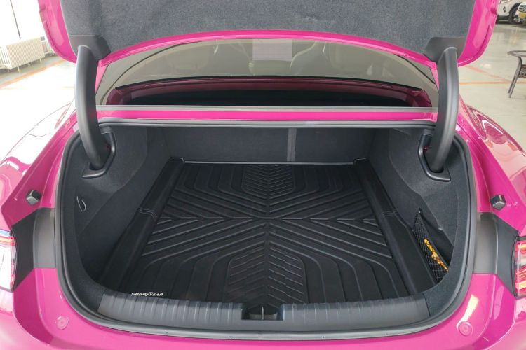 小米汽车 小米SU7 2024款 四驱超长续航高阶智驾Max版局部细节23