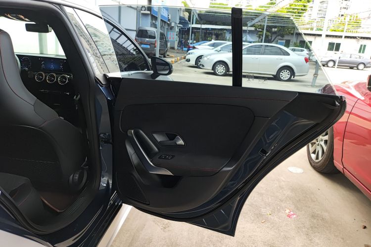 奔驰CLA 2020款 CLA 200 猎跑车中控内饰7002