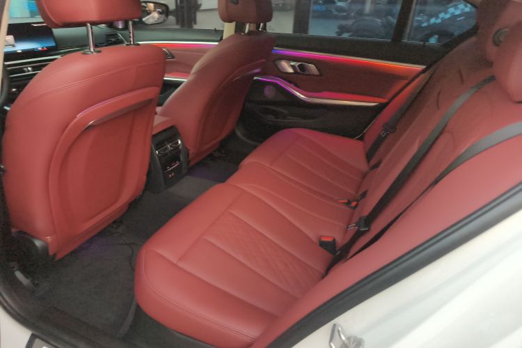 宝马3系 2023款 320Li M运动套装中控内饰21