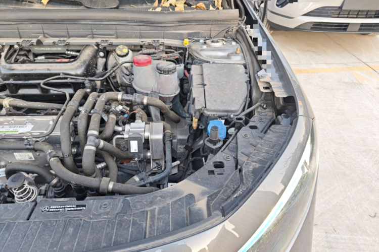 奔驰EQB 2022款 EQB 260机舱底盘26