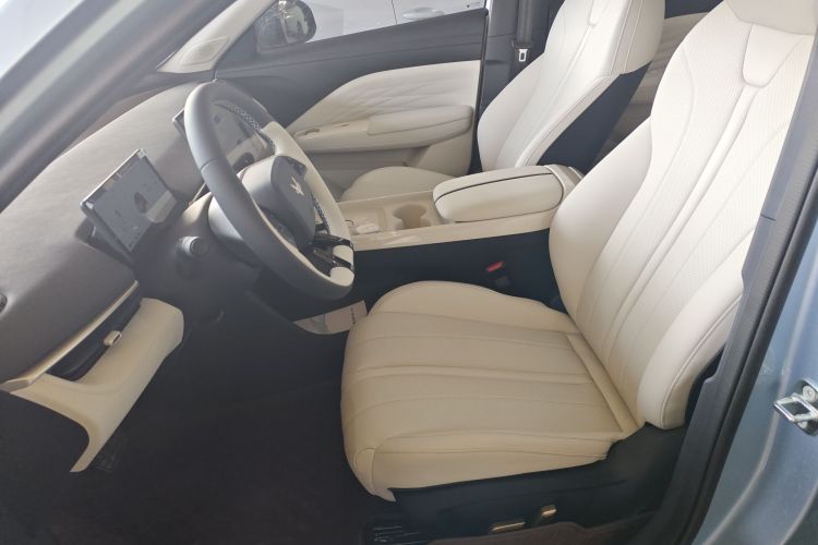 ARCFOX极狐 极狐T1 2025款 425 PRO中控内饰19