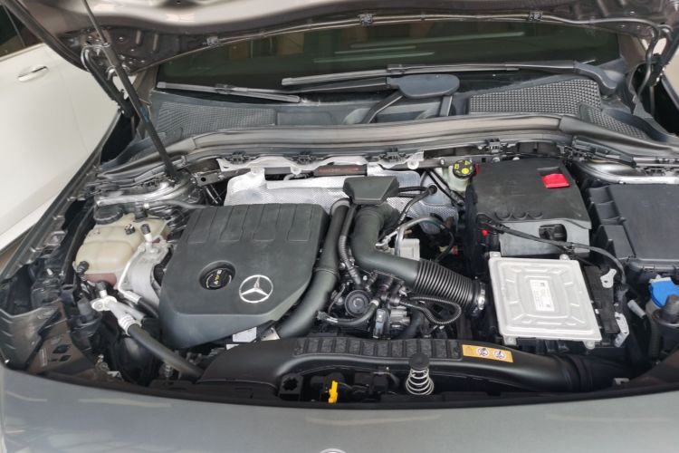 奔驰B级 2021款 B 200 动感型局部细节24