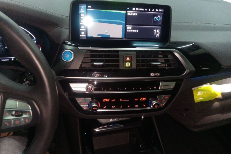 宝马iX3 2021款 改款 领先型中控内饰16