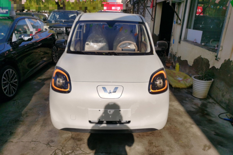 五菱汽车 宏光MINIEV 2025款 四门版 进阶款车身外观2