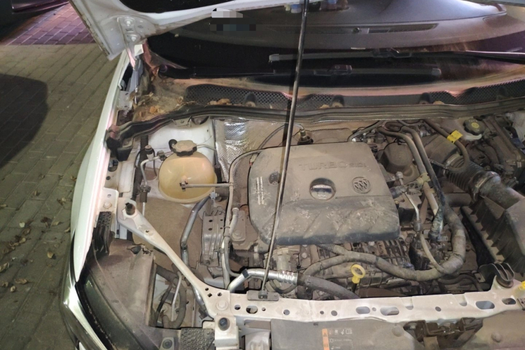 别克 威朗 2020款 20T CVT领先型局部细节9006