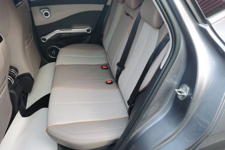 比亚迪 元PLUS 2023款 冠军版 430KM 超越型中控内饰7004