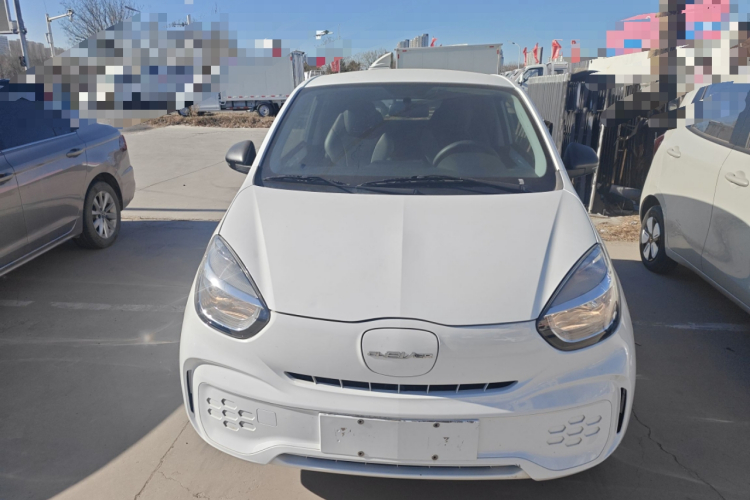 荣威 科莱威CLEVER 2022款 311km元气啵啵版车身外观2