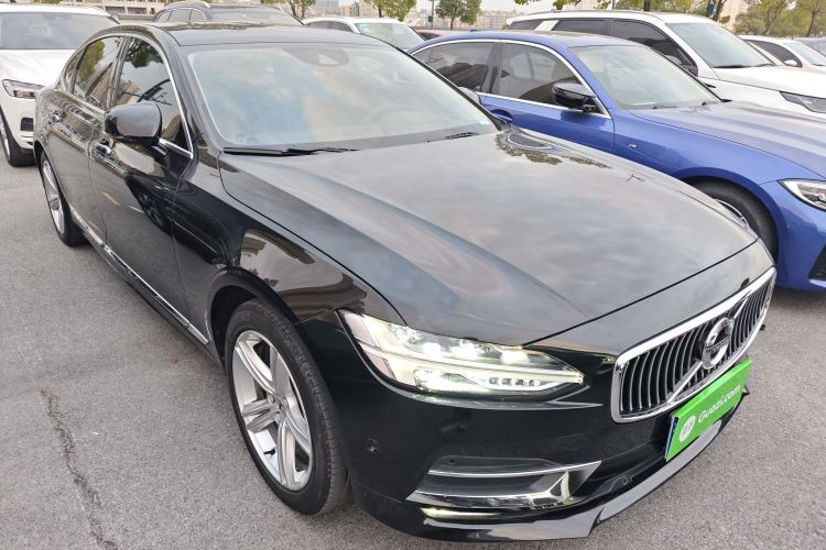 沃尔沃S90 2019款 T5 智远版车身外观6002