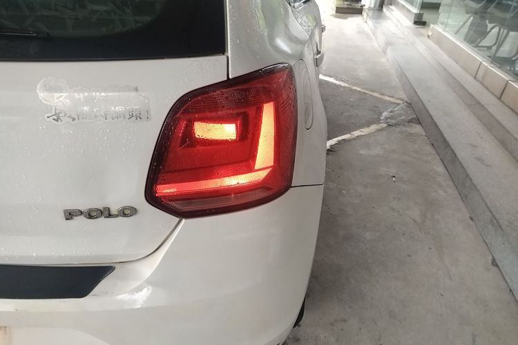 大众 Polo 2016款 1.4L 手动风尚型车身外观6006