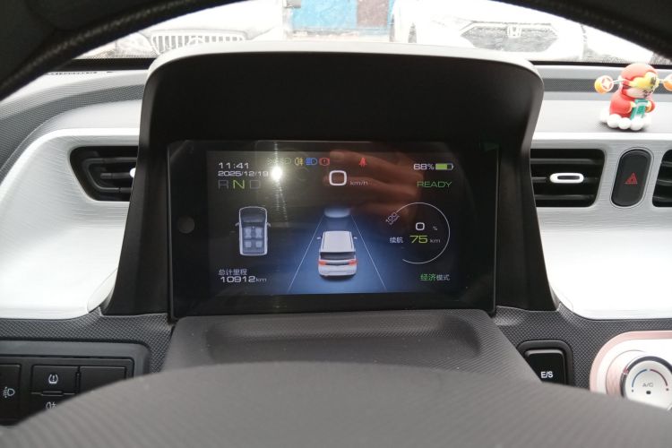 五菱汽车 宏光MINIEV 2022款 马卡龙时尚款 三元锂中控内饰14