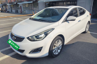 现代 朗动 2016款 1.6L 自动尊贵型