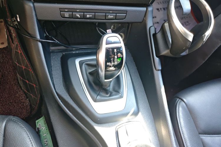 宝马X1 2014款 sDrive18i X设计套装中控内饰18