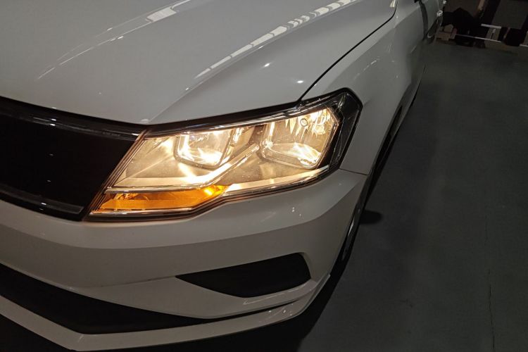 大众 捷达 2019款 梦想版 1.4L 手动时尚型局部细节36