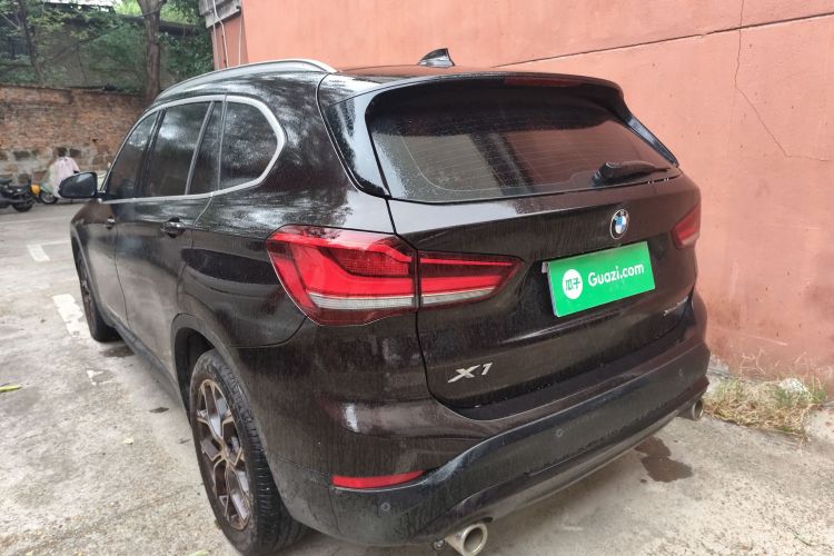 宝马X1 2020款 sDrive25Li 领先型车身外观6003