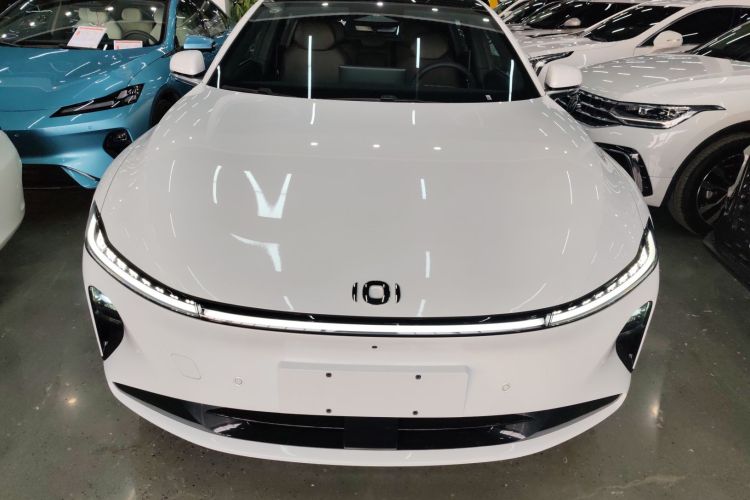 长安启源A07 2025款 蓝鲸增程版 230尊贵型车身外观2