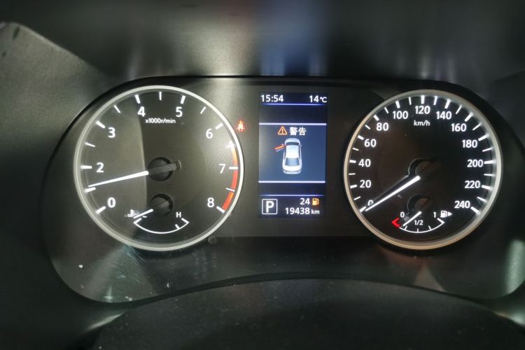 日产 轩逸 2022款 1.6L XL CVT悦享版局部细节14