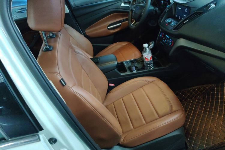 福特 翼虎 2018款 EcoBoost 180 两驱Cognac特别版局部细节41