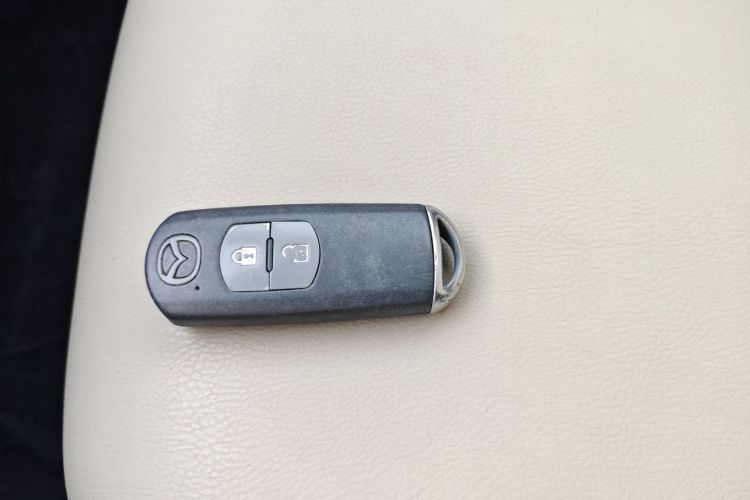 马自达CX-5 2013款 2.0L 自动两驱舒适型中控内饰11